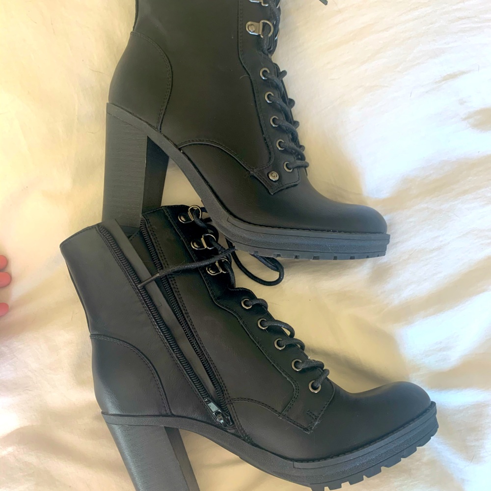 Guess booties. Super comfortable. Size 8.5